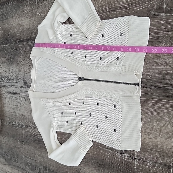 American Eagle Outfitters Grommet Detail Zip Front Lightweight Cardigan XS Ivory - Picture 5 of 8